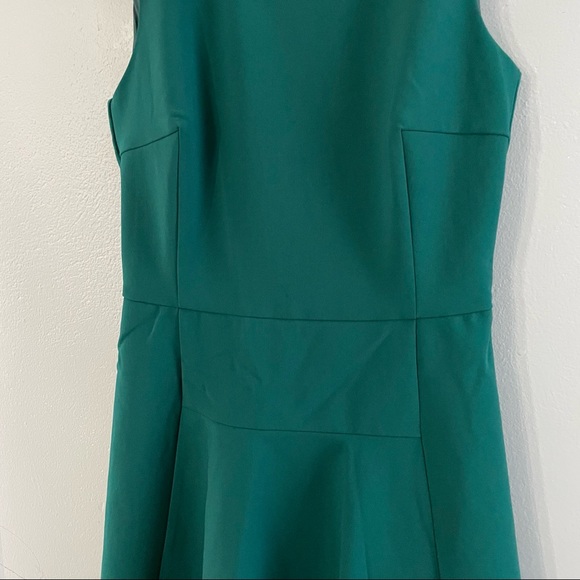 Madewell Anywhere Fit and Flare Scuba dress - Picture 2 of 7